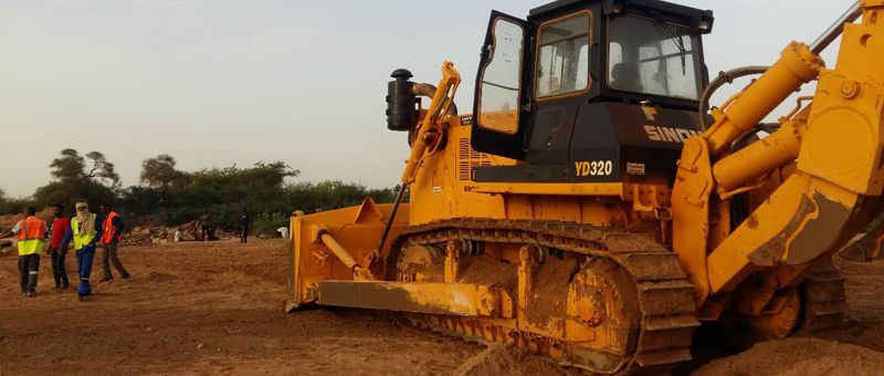 بلدوزور GTY320